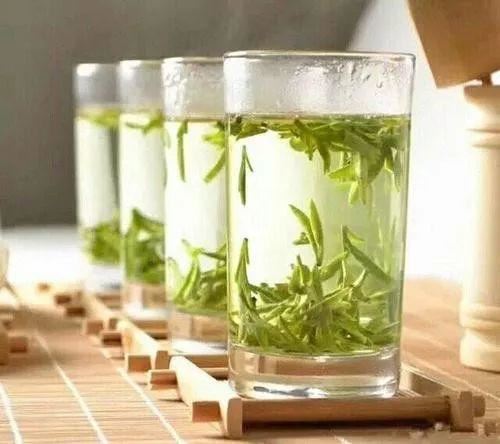 Is it good to drink tea that has been brewed for a long time?